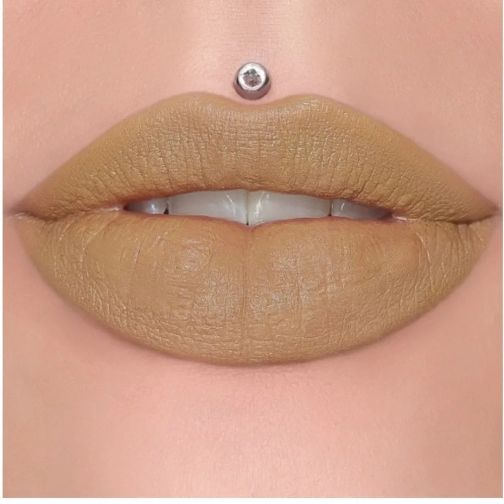Jeffree Star Velvet Trap - Unphazed